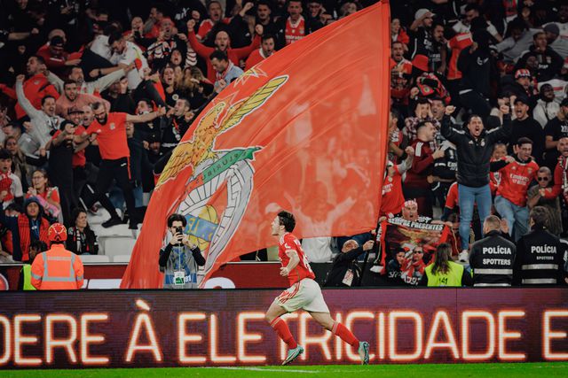 Benfica entre as 20 maiores médias de assistências de 2023
