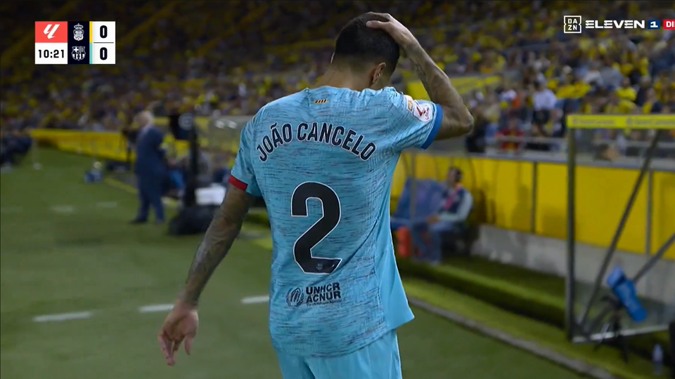 João Cancelo lesiona-se e é substituído frente ao Las Palmas (vídeo)