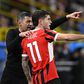 Sérgio Conceição dando instruções a Christian Pulisic, jogador do Milan, durante a meia-final da Supertaça de Itália frente à Juventus (Foto: EPA)