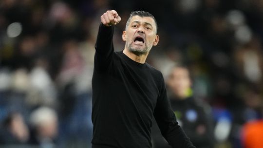 Em direto: Sérgio Conceição luta com o Inter pela conquista da Supertaça