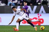 David Neres em ação no duelo entre Fiorentina e Nápoles