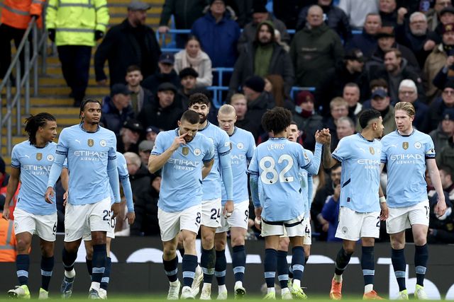 City entra em 2025 com goleada!