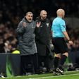 Postecoglou visa arbitragem após derrota do Tottenham: «Nunca estive tão zangado na minha carreira»