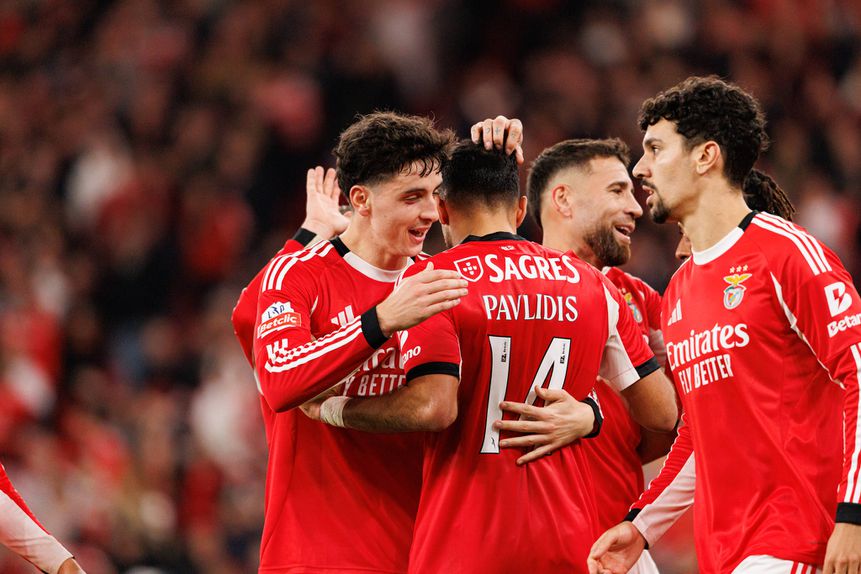 Festa do golo da equipa do Benfica no jogo com o Estoril - Foto Imago