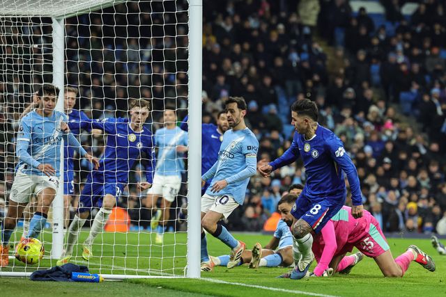 O momento em que Enzo Fernández faz, aos 90'+4, o golo do empate frente ao Manchester City