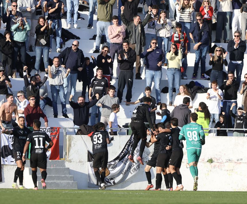 Festa da Académica na casa do Atlético (Foto: FPF)