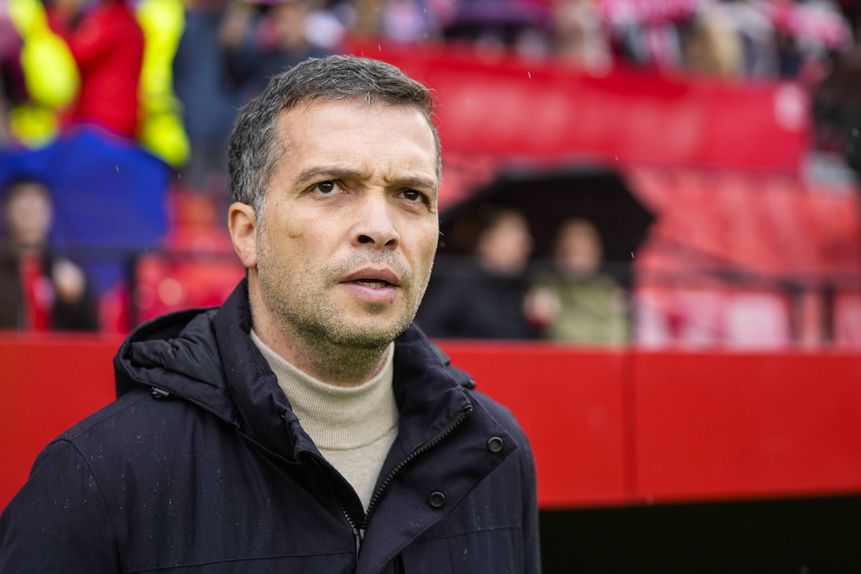 Luís Castro, treinador do Levante - Foto: IMAGO