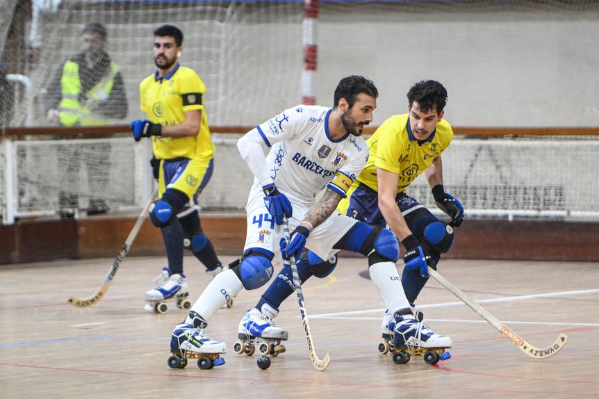 Miguel Rocha, do OC Barcelos, marcou seis golos na vitória sobre o Carvalhos (FPP)