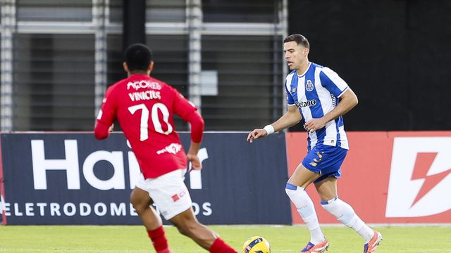 Bednarek devia ter sido expulso logo no início do jogo? A análise de Pedro Henriques