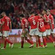 O Benfica devia emigrar