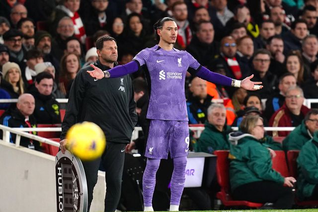 Darwin começou no banco e Klopp admite: «Talvez tenha sido um erro...»