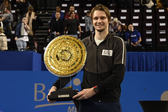 Alexander Bublik vence ATP de Gstaad