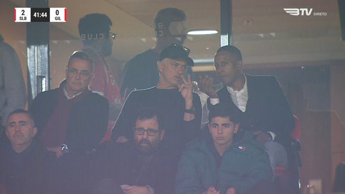 José Mourinho na Luz a assistir ao Benfica-Gil Vicente