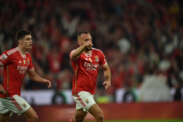 Destaques do Benfica: Arthur Cabral já conhece os cantos à casa