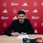 Matheus Magalhães rubrica novo contrato com o Ajax