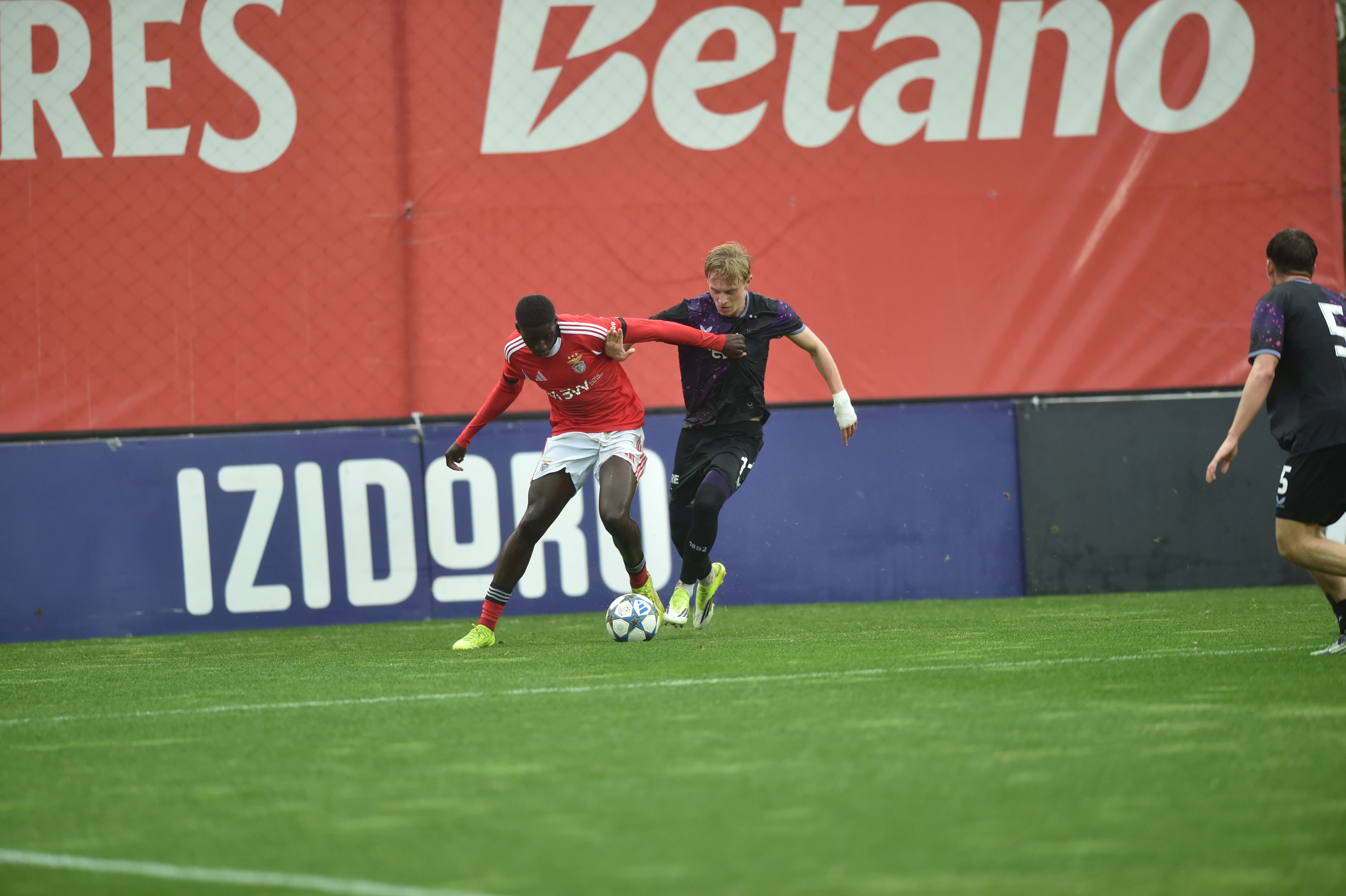 Daniel Banjaqui em ação - Foto: Miguel Nunes