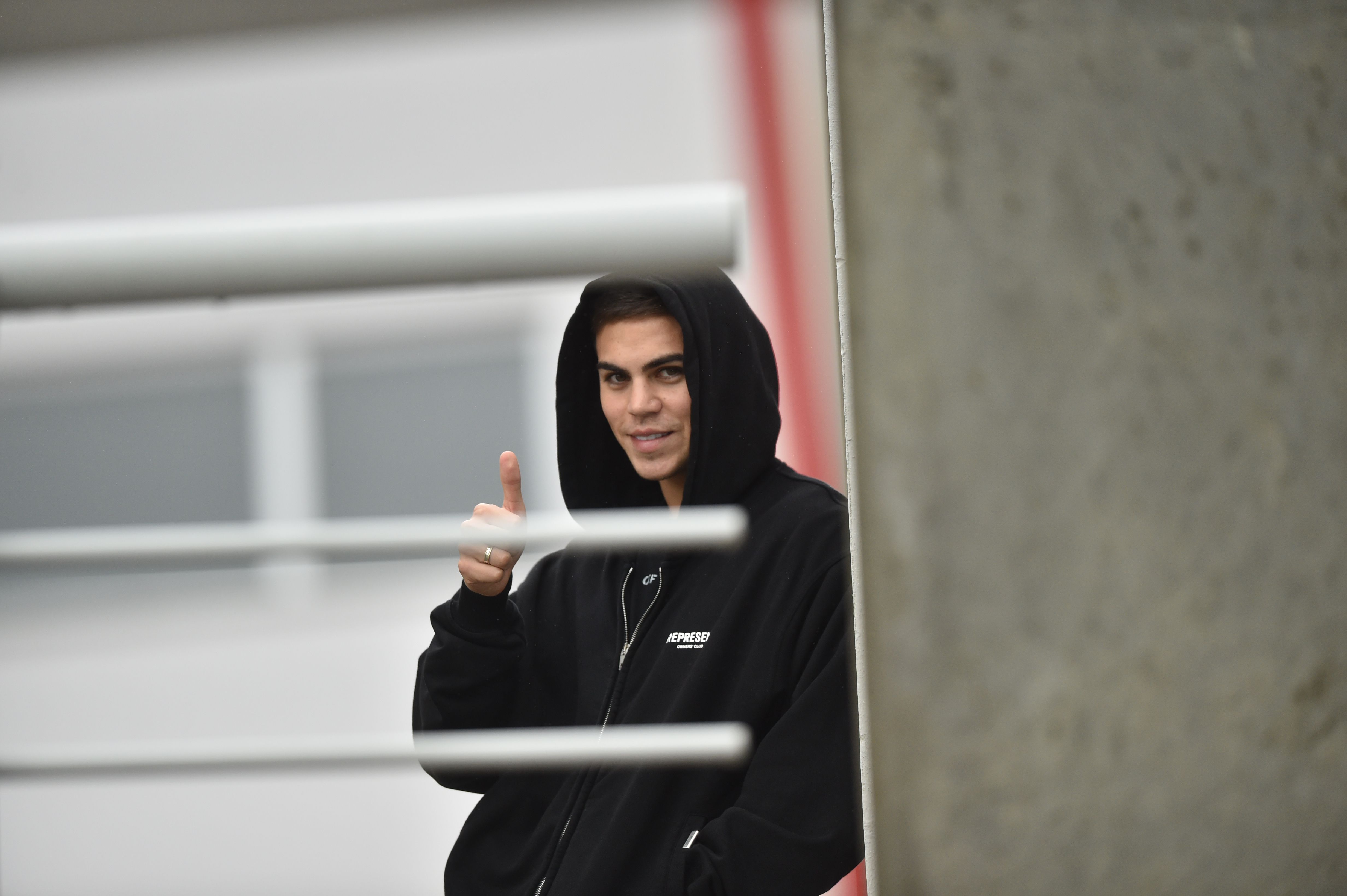 Enzo Barrenechea 'apanhado' - Foto: MiguelNUnes