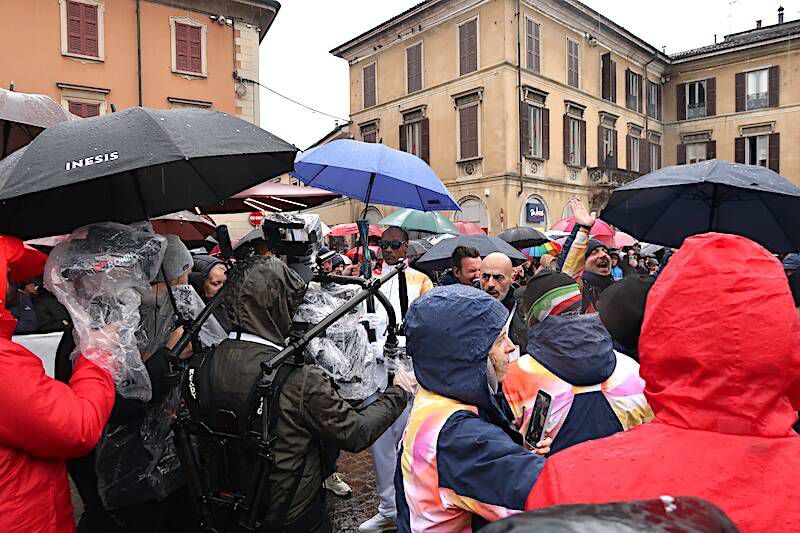 Foram muitos os que quiseram registar o momento - Foto: X/@milanocortina2026