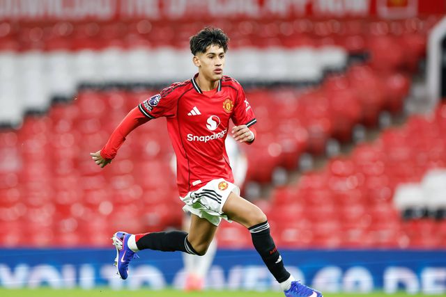 JJ Gabriel, jovem talento do Manchester United chamado de pequeno Messi