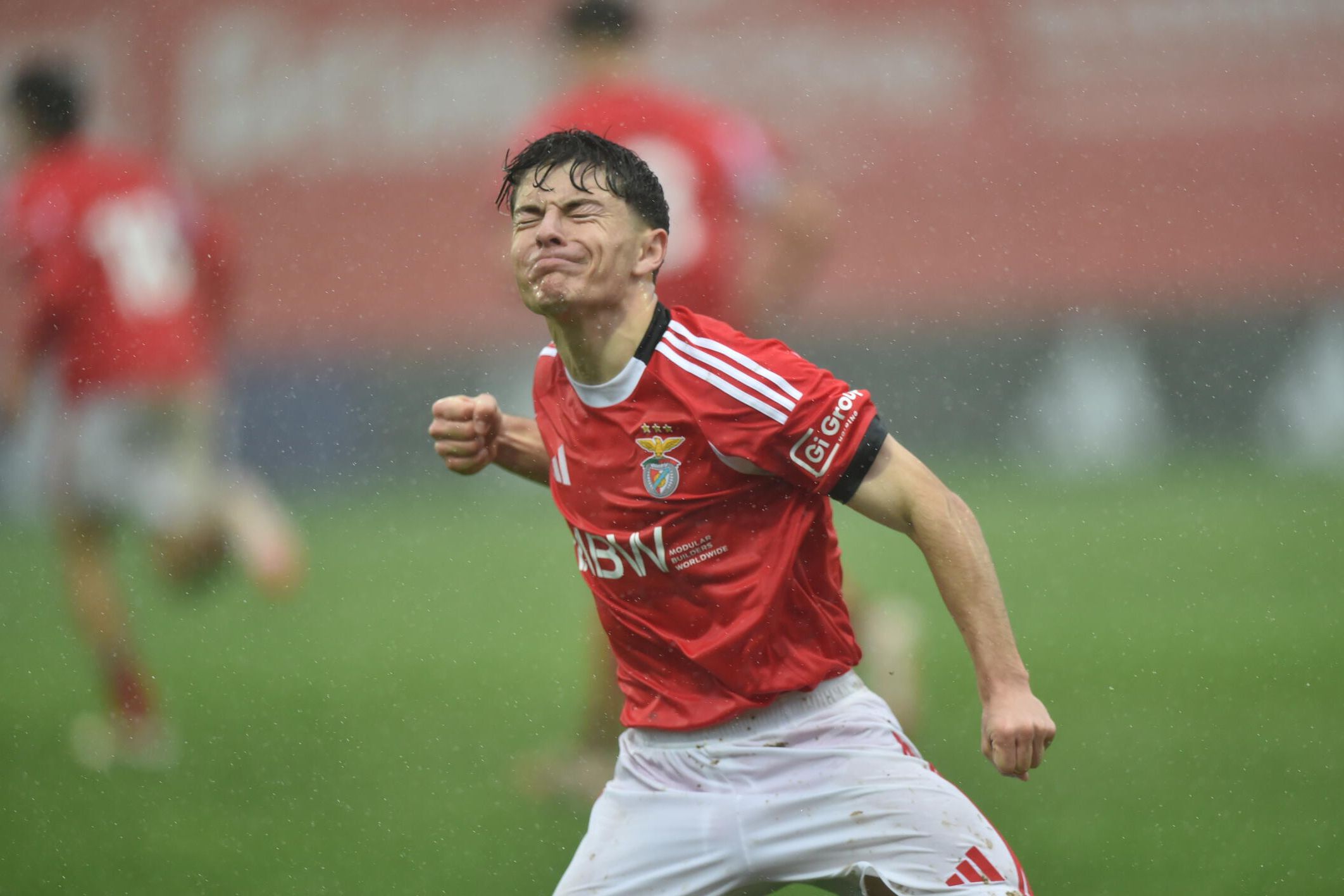 Gonçalo Moreira, médio-ofensivo do Benfica (foto: Miguel Nunes)