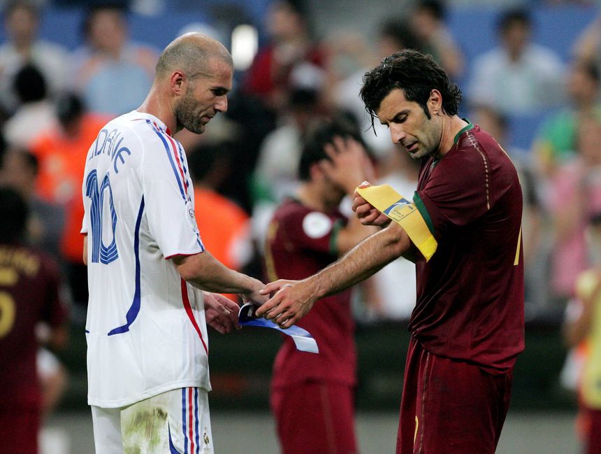 Zidane e Luís Figo renunciaram a França e Portugal e voltaram a jogar mais tarde