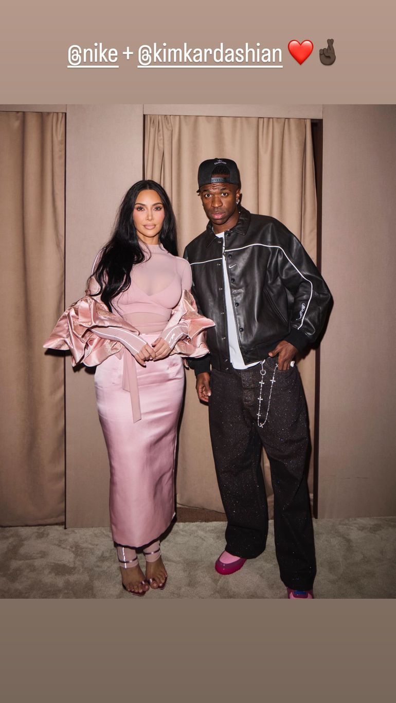 Vinícius Júnior com Kim Kardashian