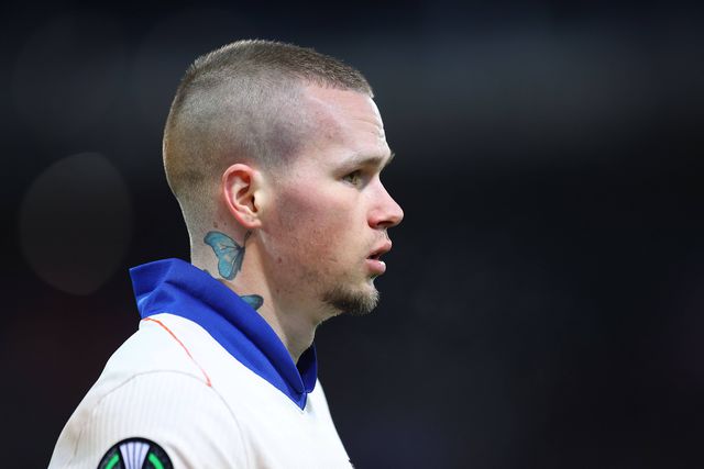 Mykhaylo Mudryk não pisa os relvados oficialmente há mais de um ano