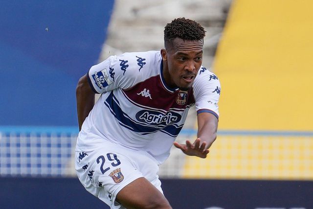 Patrick Fernandes eleito melhor jogador do mês de fevereiro