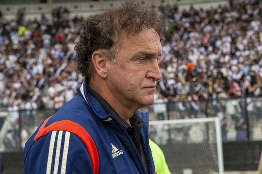 Oficial: Cuca é o novo treinador do Athletico Paranaense... e os adeptos já se manifestam contra