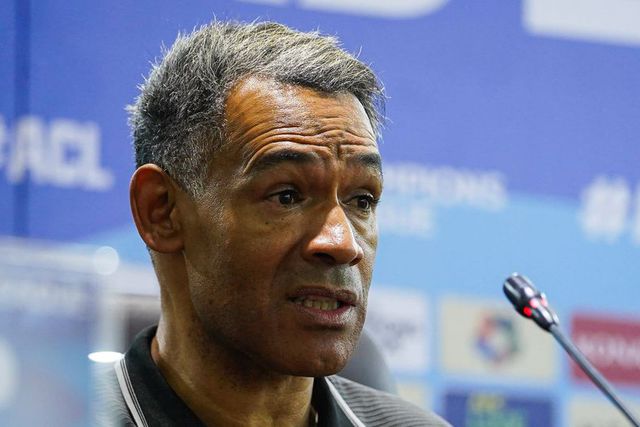 Sepahan de José Morais nos oitavos da Taça do Irão