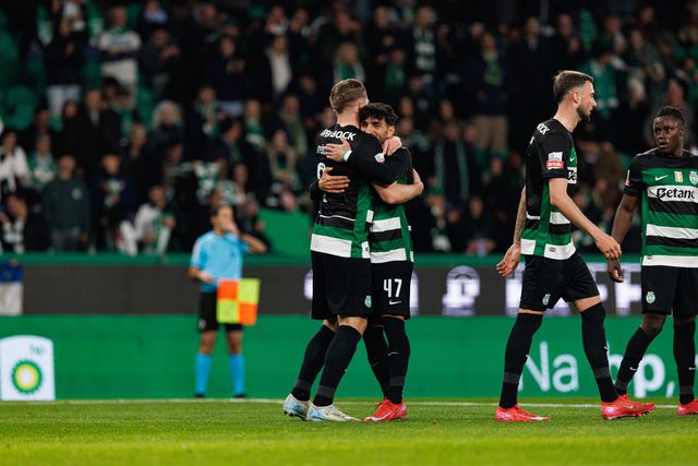 Adeptos do Sporting escolhem Ricardo Esgaio como o melhor