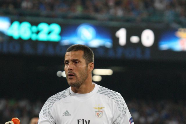 Júlio César nos tempos em que vestiu a camisola do Benfica