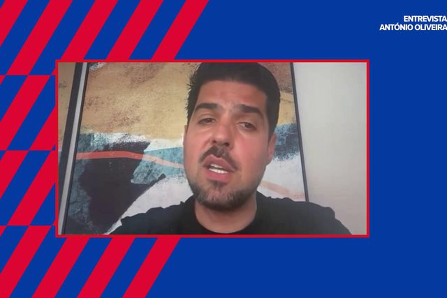 António Oliveira recorda passagem pelo comando técnico do Corinthians