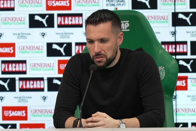 «Hjulmand vai para cima do árbitro em qualquer ação para gritar, queixar-se...»