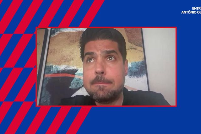 «Paulo Autuori colocou-me numa sala e perguntou-me se queria ser o treinador»