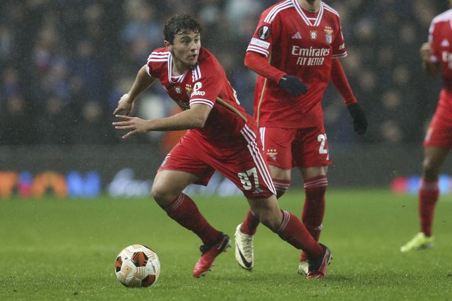 Mercado Total: «João Neves? O PSG não precisa de um médio titular»