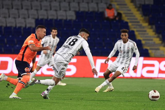 Liga Turca: Fernando Santos sofre o empate ao cair do pano