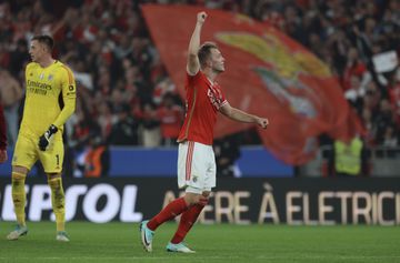 Benfica: Tengstedt em vantagem