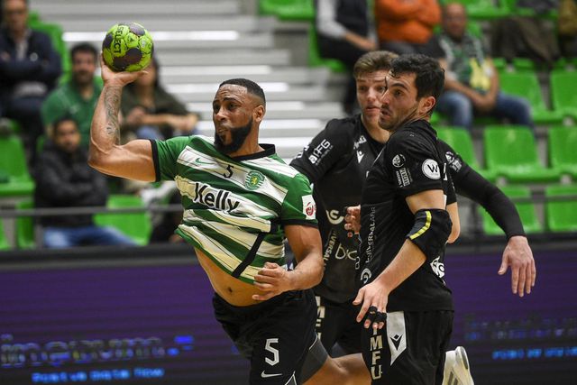 Jogador com mais anos no Sporting assina pelo Istres, da 2.ª divisão francesa