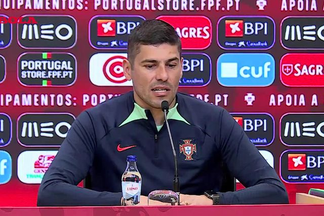 «Lembro-me de jogos em que não tínhamos 100 pessoas no estádio»