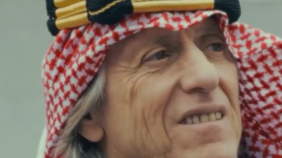 Jorge Jesus visita mesquita em Riade