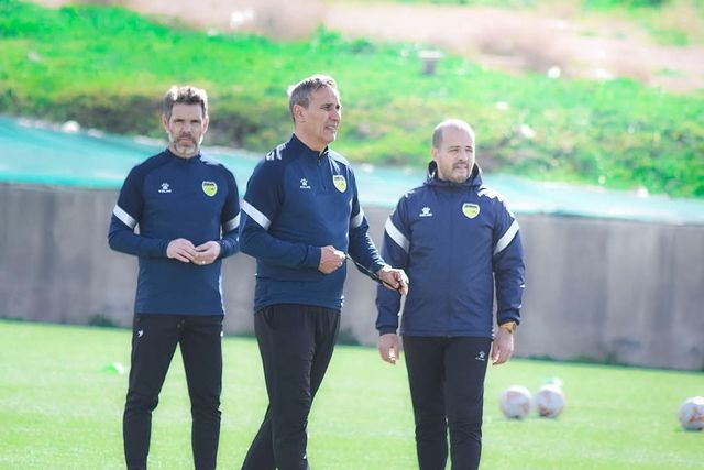 João Mota, treinador do Al Hussein