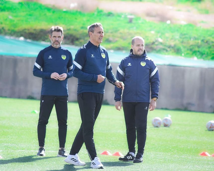 João Mota, treinador do Al Hussein