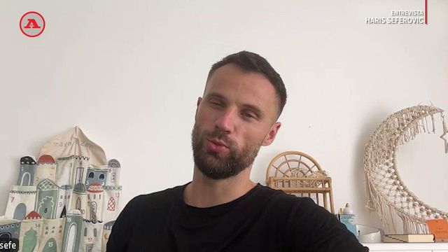 Seferovic fala de Taarabt