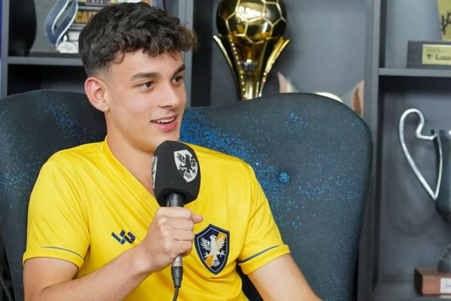 Diego Guerra, de 18 anos, é médio ofensivo e vai estar em Alcohete a prestar provas durante duas semanas