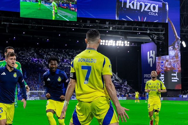 Ronaldo bisa, Jesus desespera e Al Nassr aproxima-se do Al Hilal