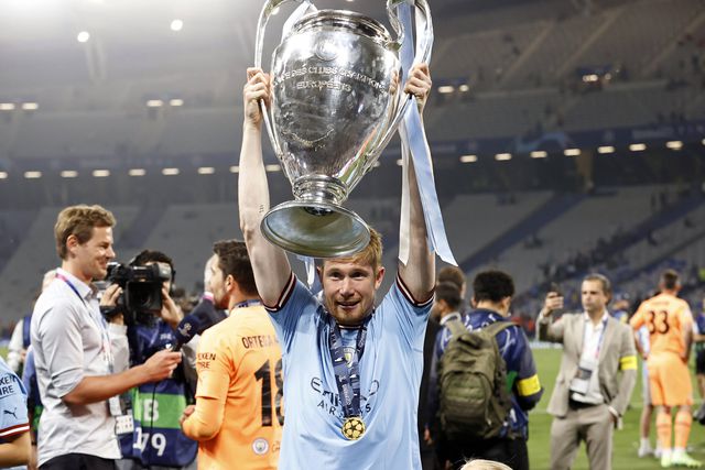 A última música do maestro: a história de De Bruyne dava um filme