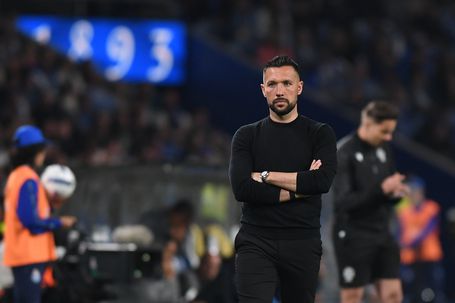 Há um ano, Farioli perdeu o título neerlandês na ponta final com o Ajax... - Foto: LUSA