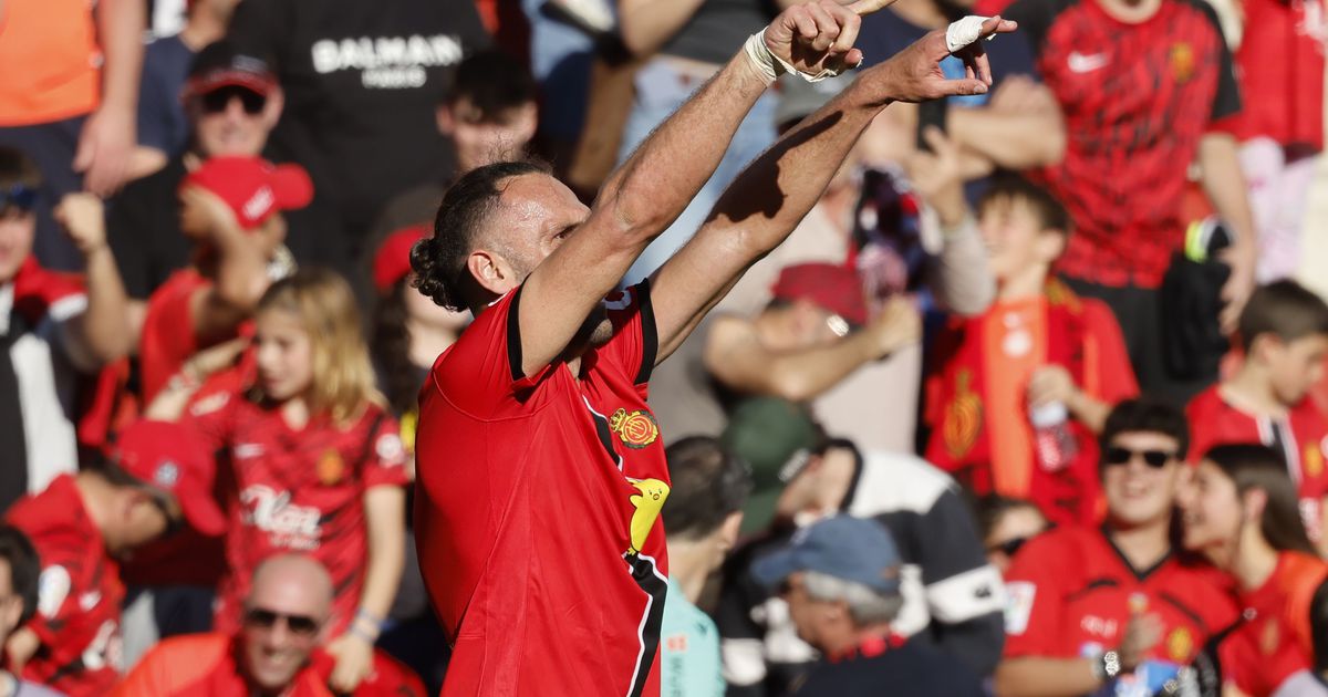 Marca ao Real Madrid e emociona-se: «Embora pareça muito feio e durão...»