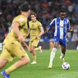FC Porto-Famalicão: Gustavo Sá queixa-se de cotovelada na área
